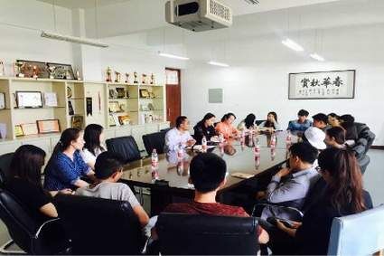 艺术与设计学院举办院领导接待日活动