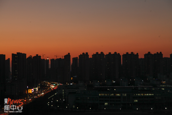 燕大夜未央